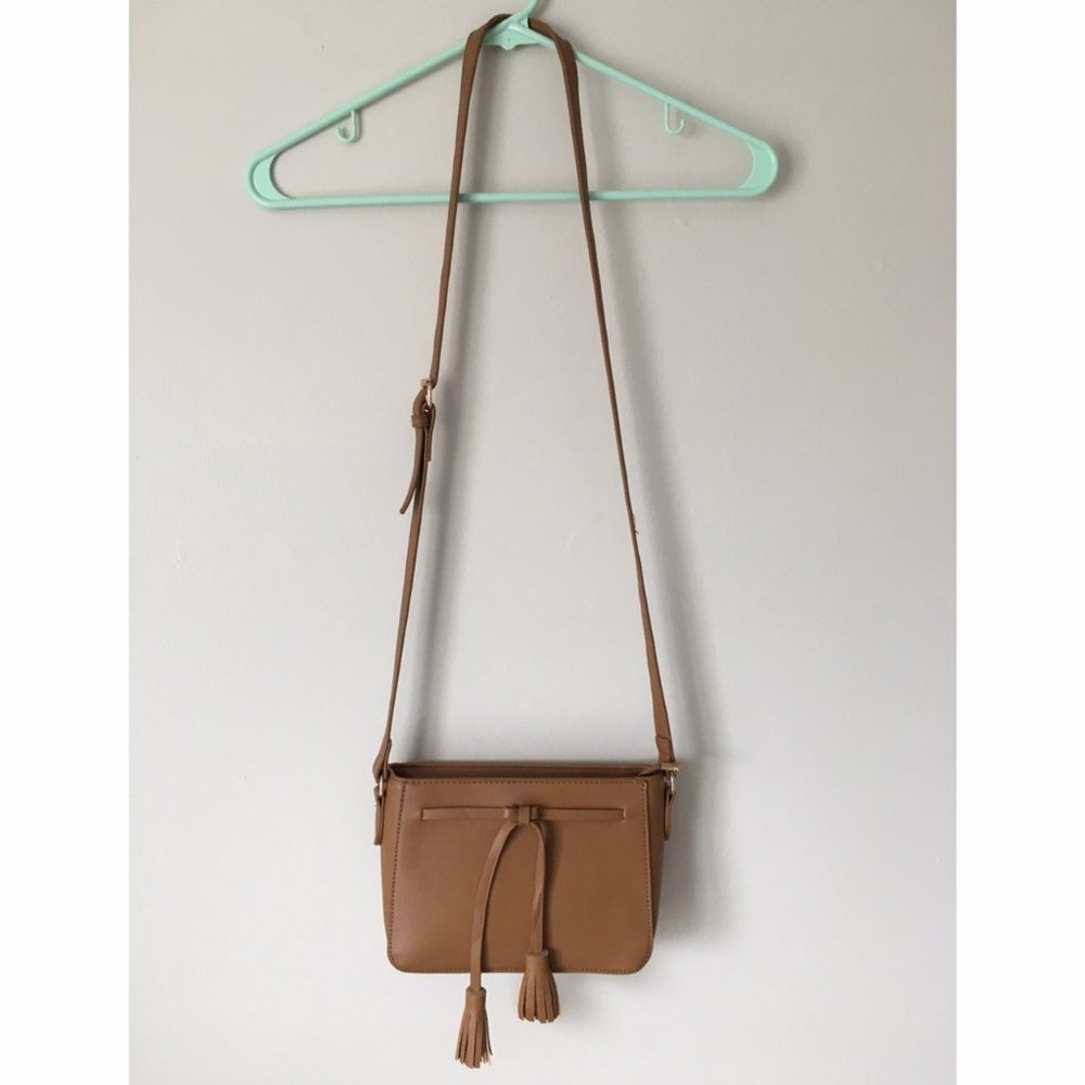 Modcloth Brown Zipper Tassel Purse